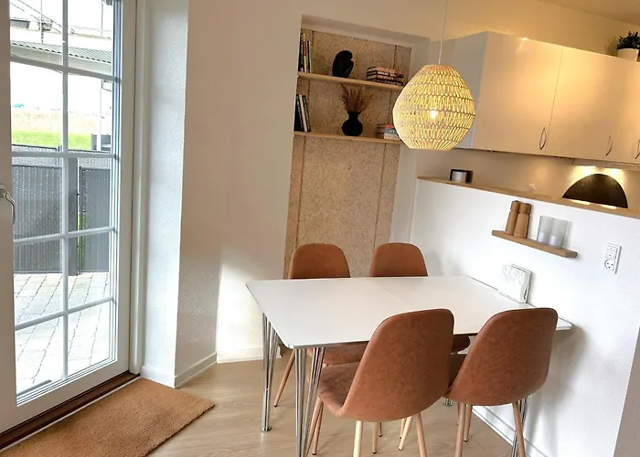 Ferielejligheden / * Bogense